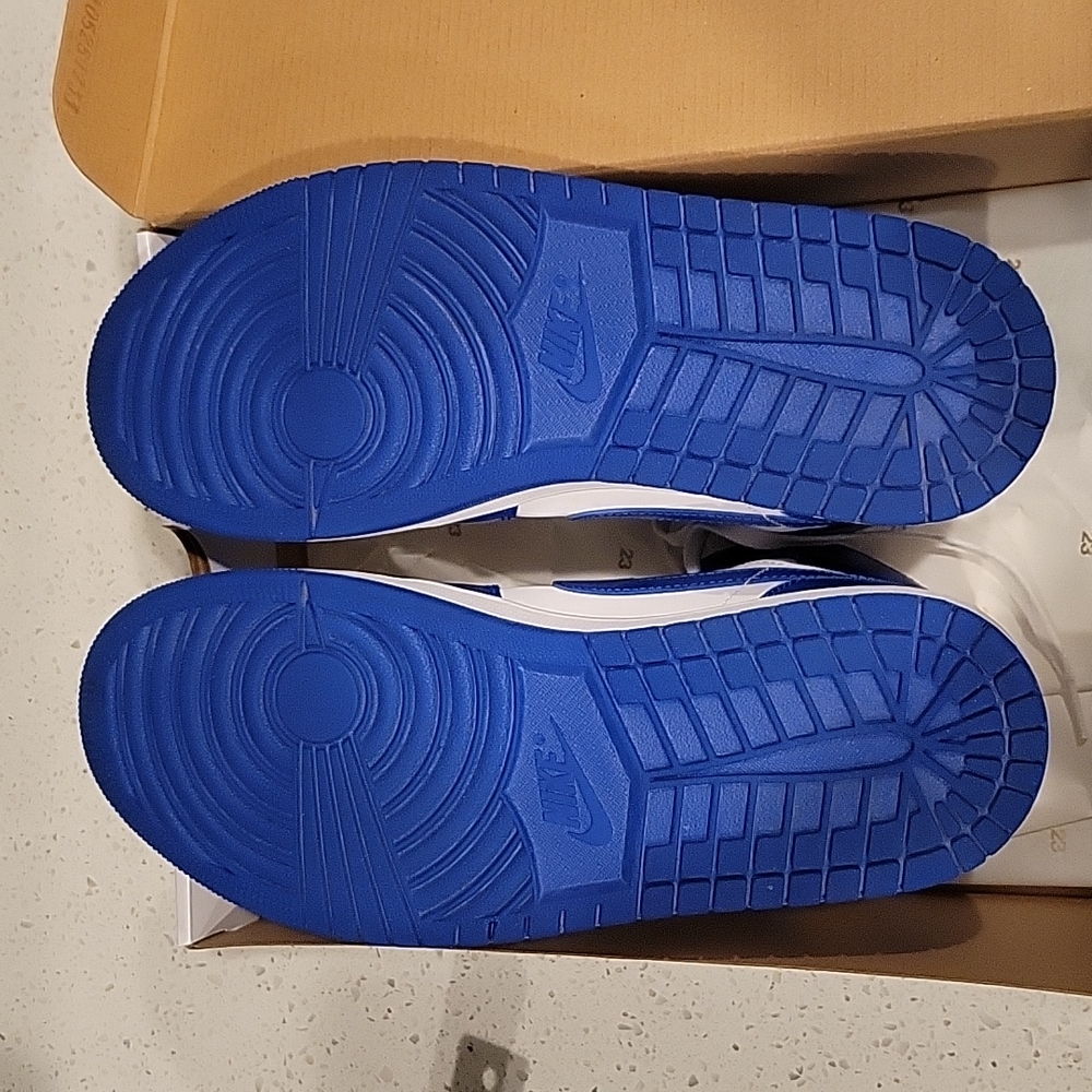 Wmns Nike Air Jordan 1 Mid 'Kentucky Blue' -- Size W11/M9.5 (With Box) - Picture 9 of 9